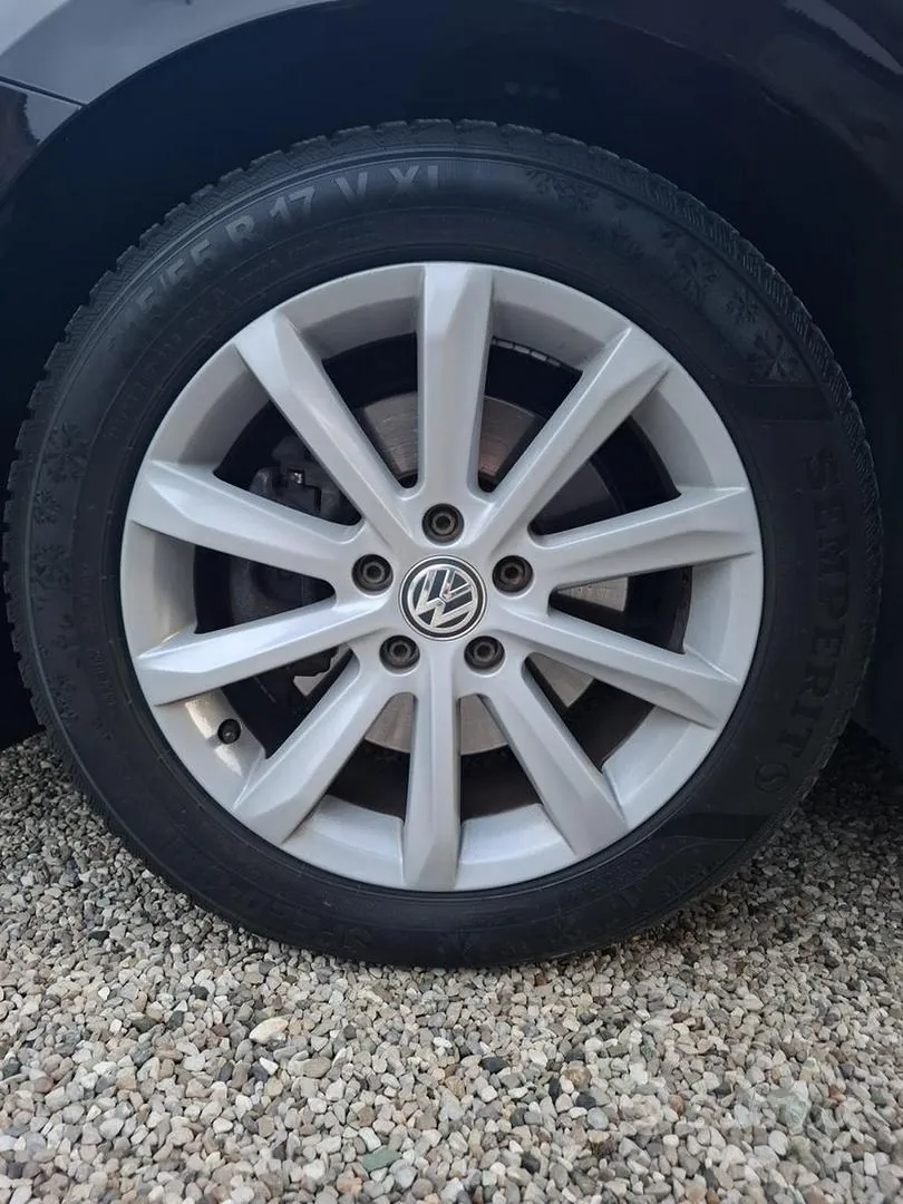 Volkswagen Passat 2023 photo 5