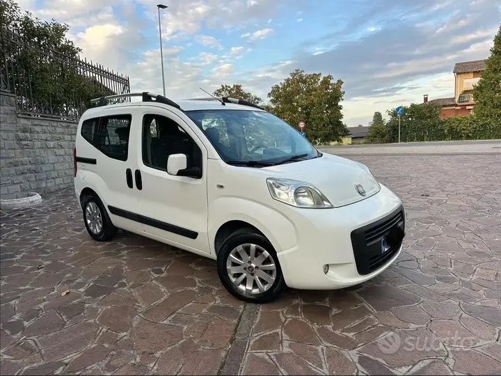 Fiat Qubo 2015 photo 2