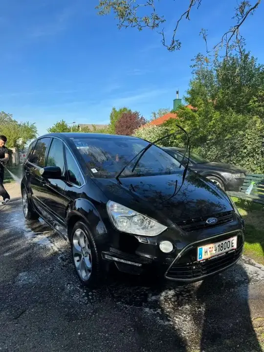 Ford S-Max 2012 photo 3