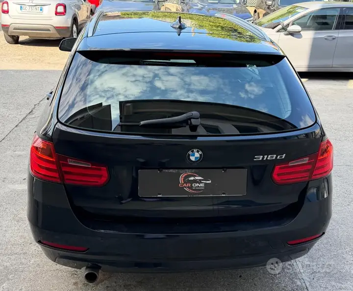 BMW 318D 2014 photo 5
