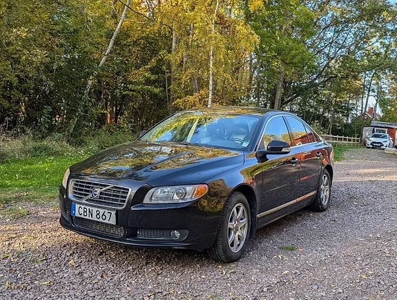 Volvo S80