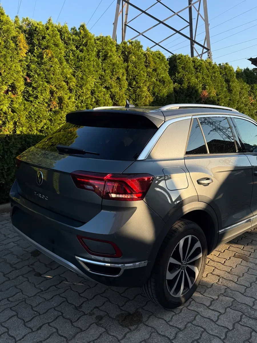 Volkswagen T-Roc 2023 photo 3