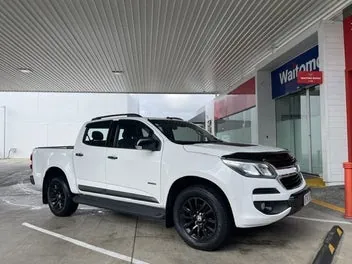 Holden Colorado 2017 photo 2