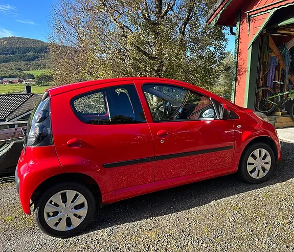 Citroen C1 2010 photo 5