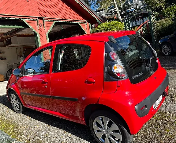 Citroen C1 2010 photo 3