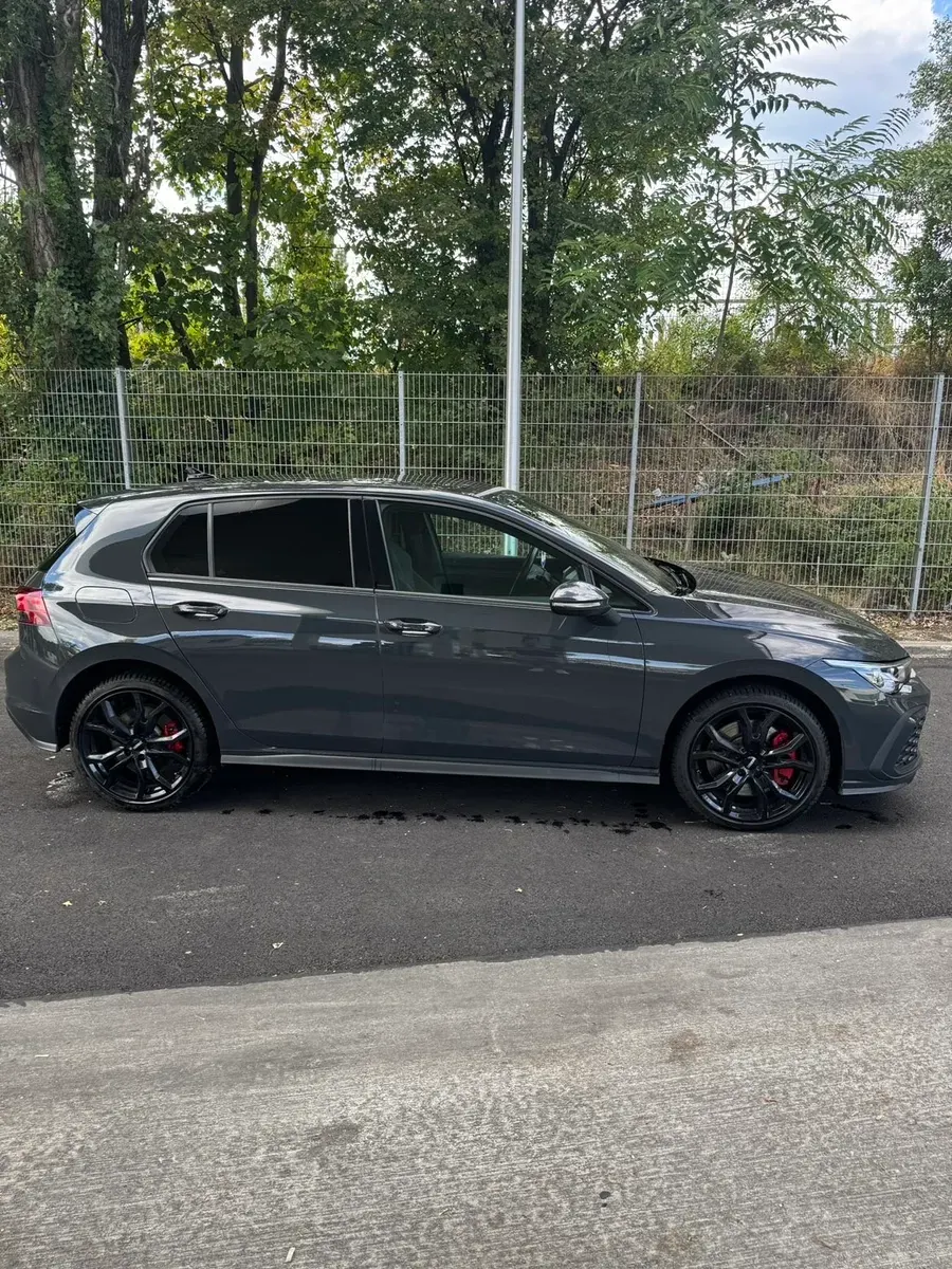 Volkswagen Golf 2021 photo 2