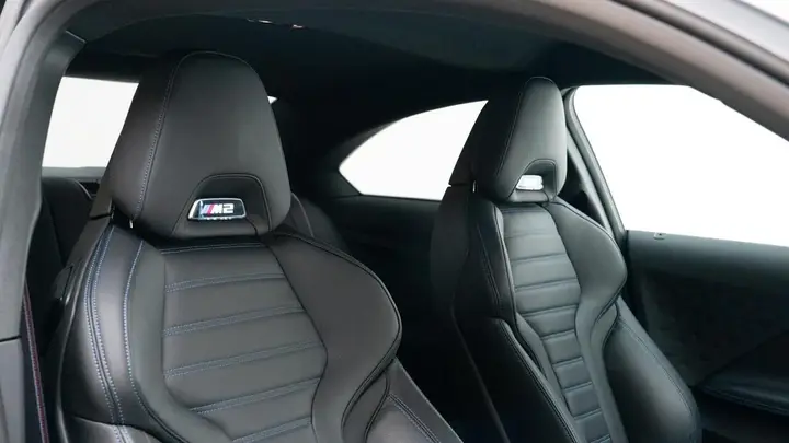 BMW M2 2026 photo 3