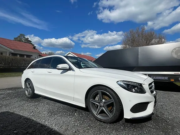 Mercedes-Benz C220