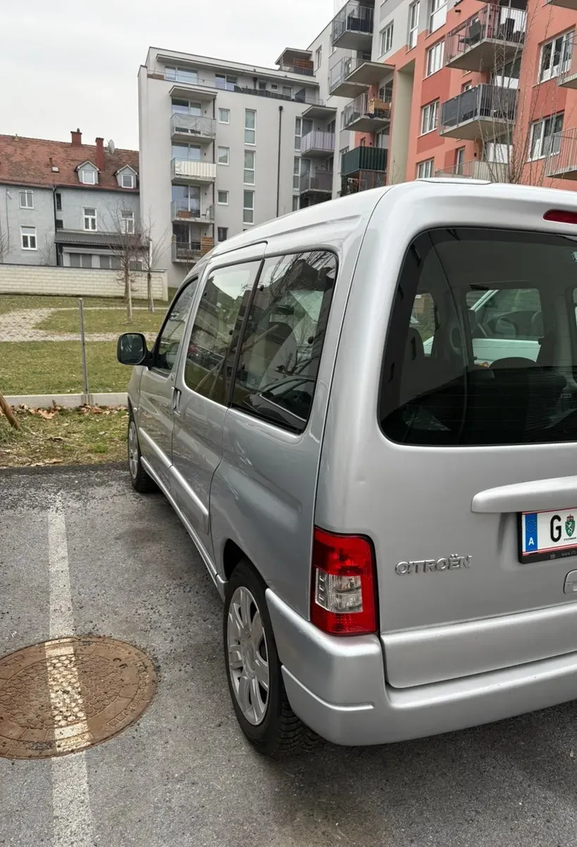 Citroen Berlingo 2008 photo 3