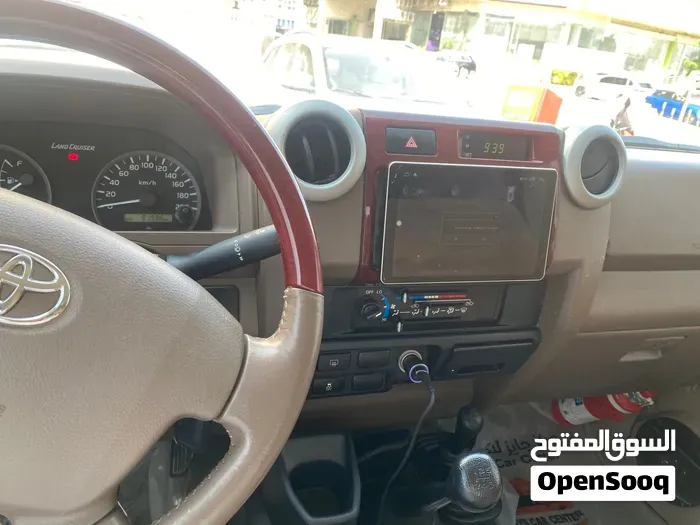 Toyota Land Cruiser 2021 photo 2