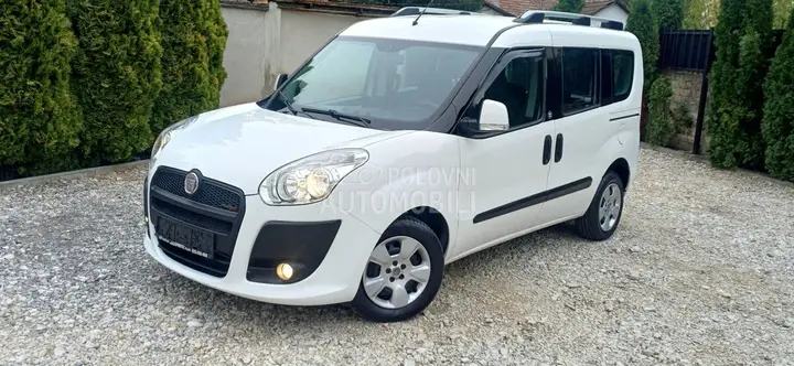 Fiat Doblo 2012 photo 2