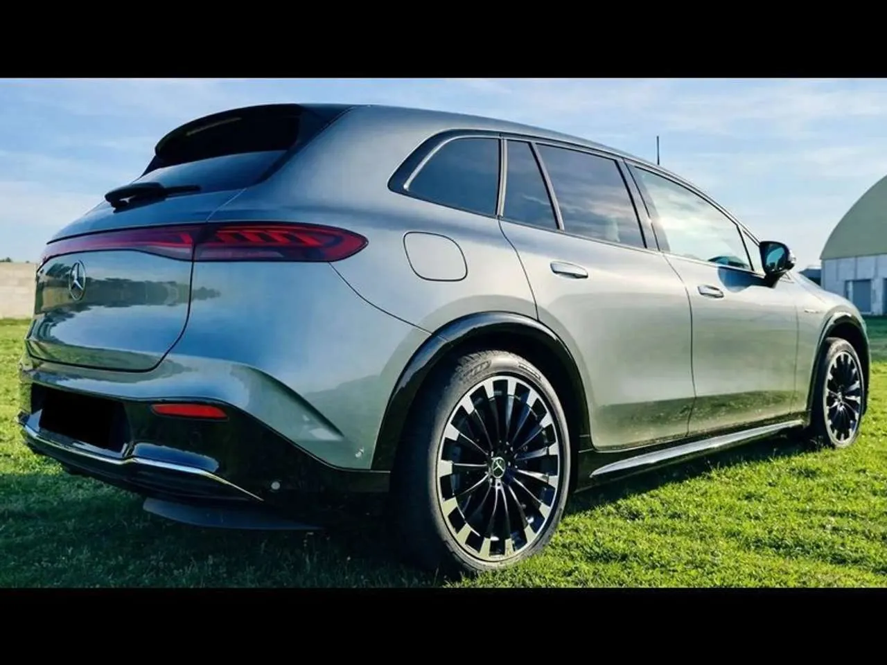 Mercedes-Benz Eqs 2023 photo 5