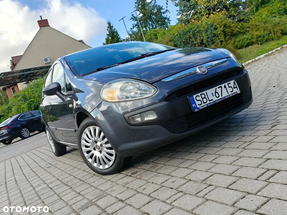 Fiat Punto Evo 2011 photo 3