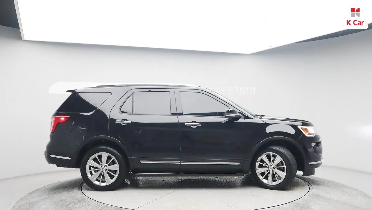 Ford Explorer 2019 photo 4