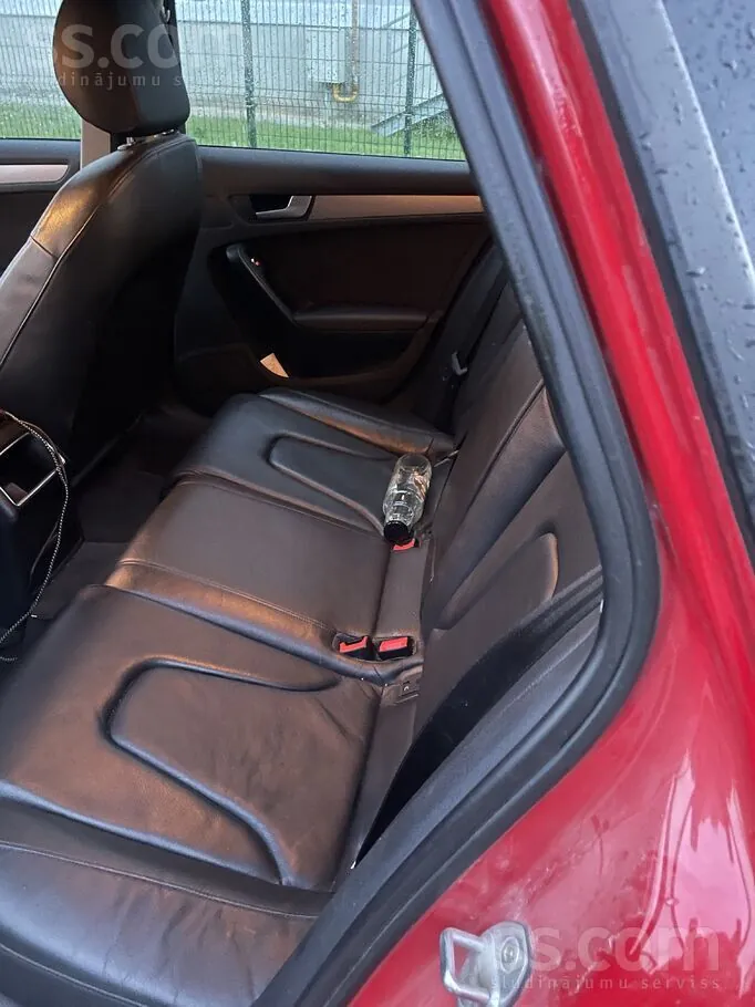 Audi A4 2014 photo 4