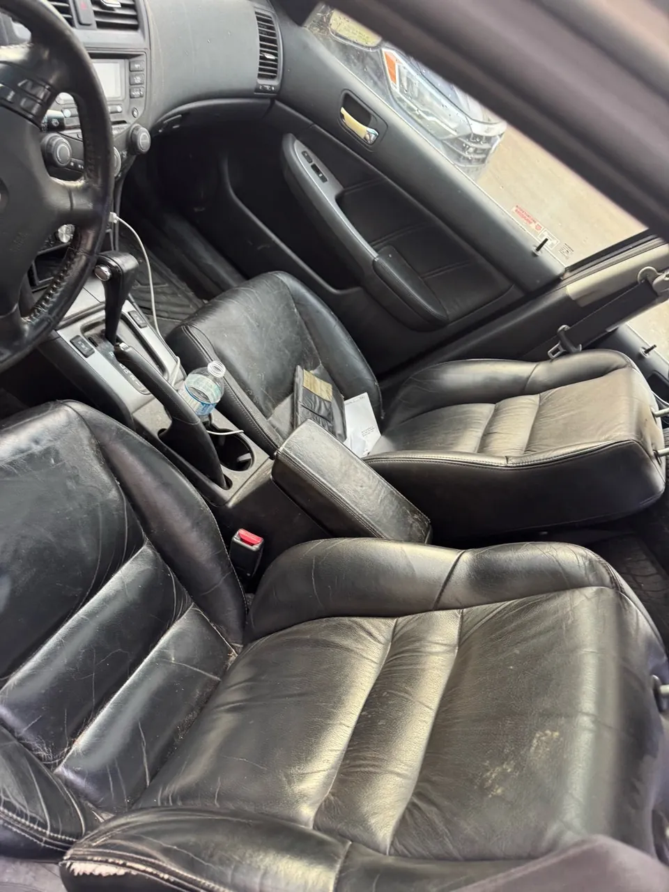 Honda Accord 2003 photo 2