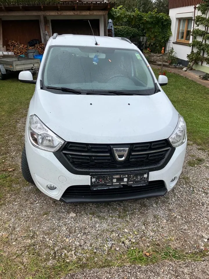 Dacia Lodgy