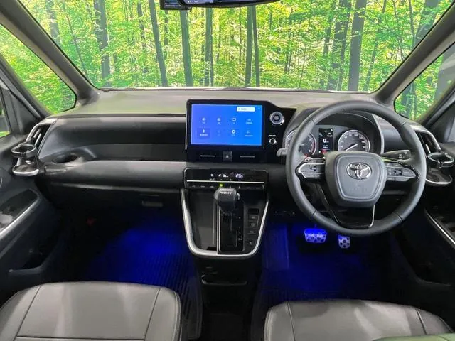 Toyota Volkswagen 2023 photo 2