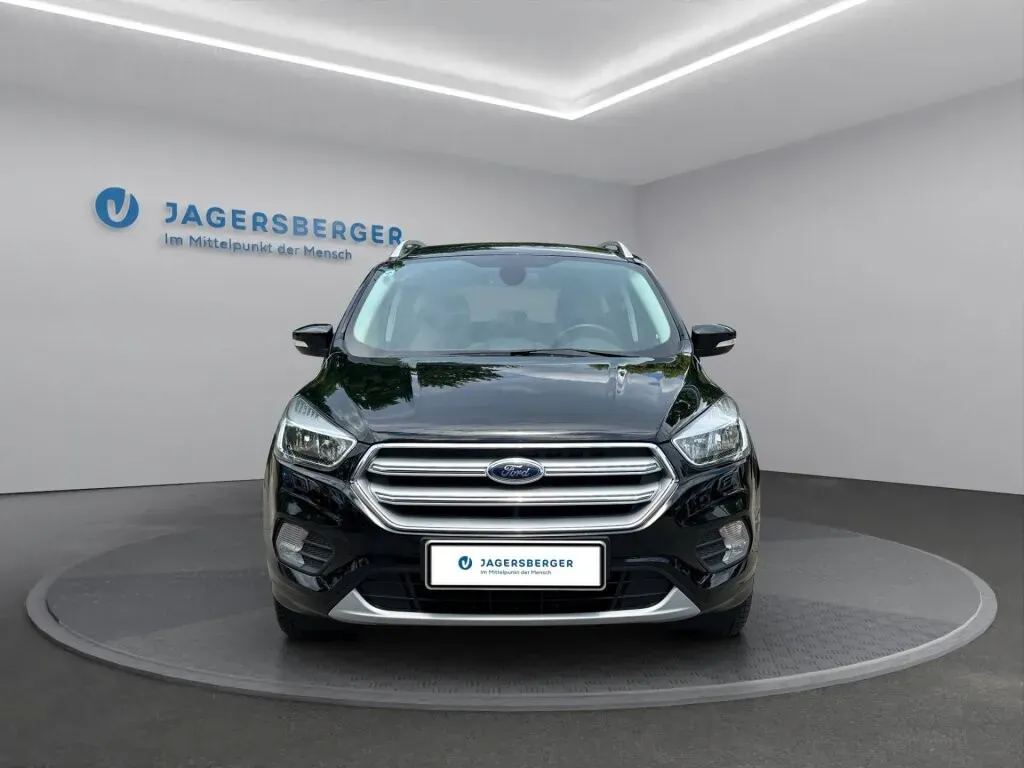 Ford Kuga 2019 photo 2