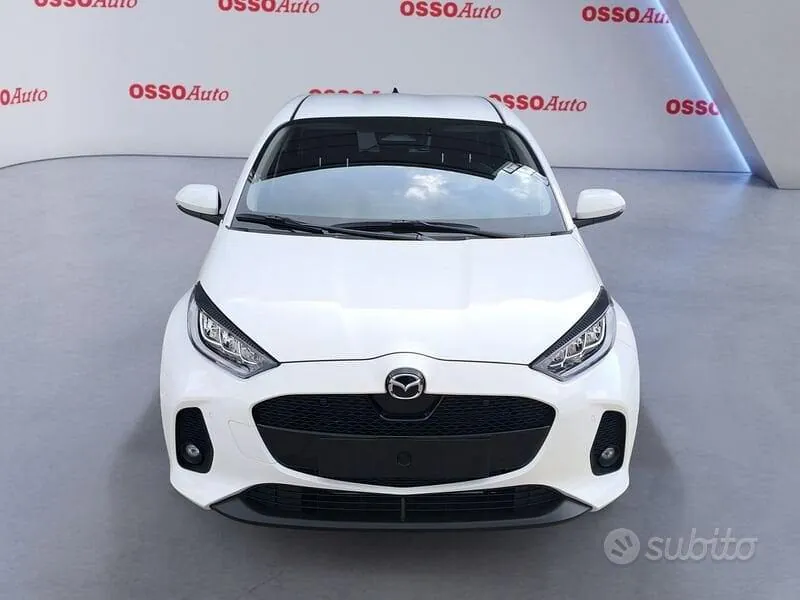 Mazda Mazda2 2026 photo 2