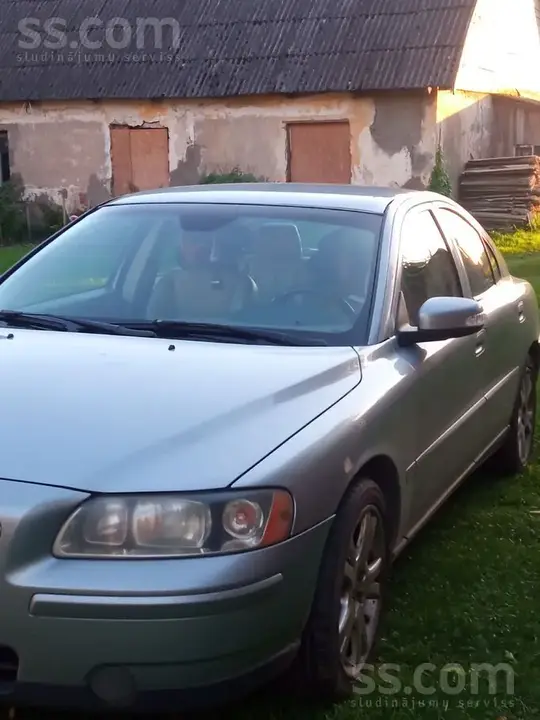 Volvo S60 2006 photo 2