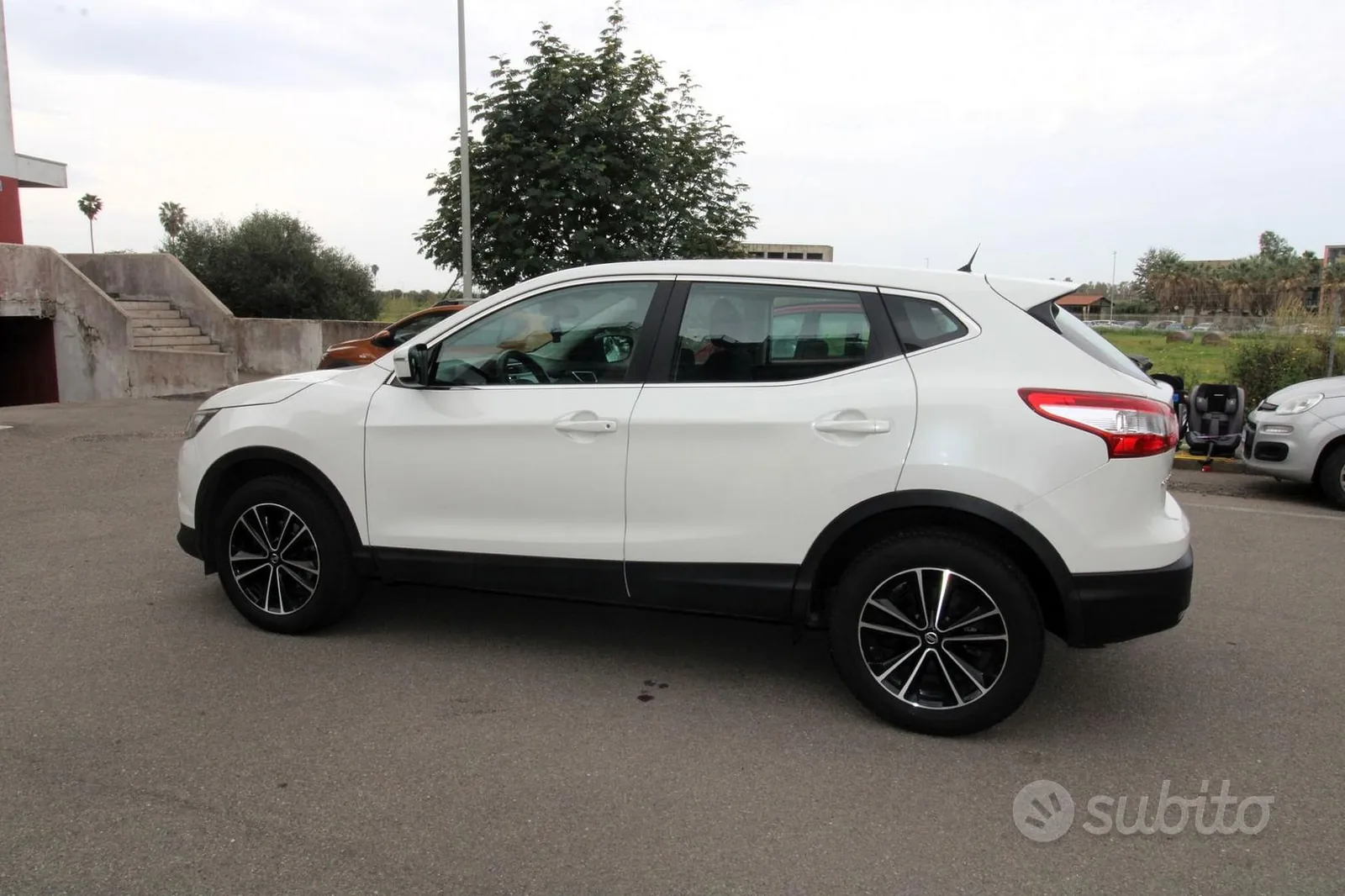Nissan Qashqai 2015 photo 4