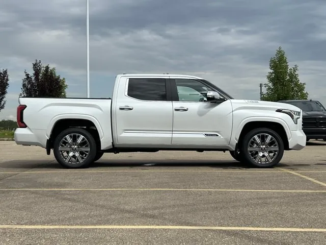 Toyota Tundra 2026 photo 4