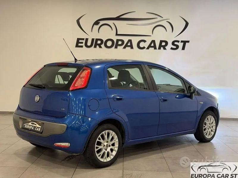 Fiat Punto Evo 2010 photo 3