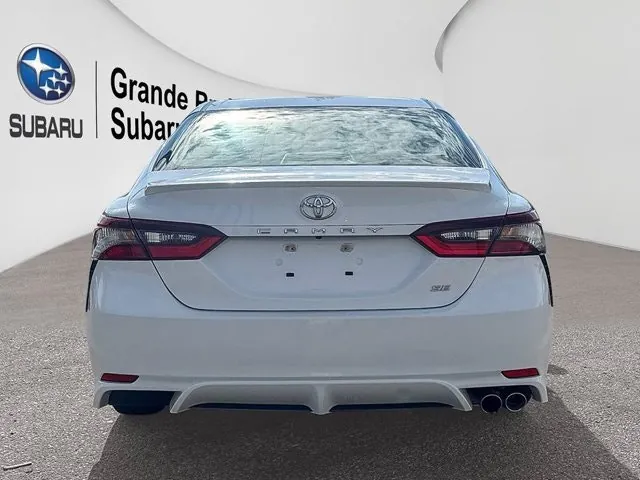 Toyota Camry 2022 photo 4