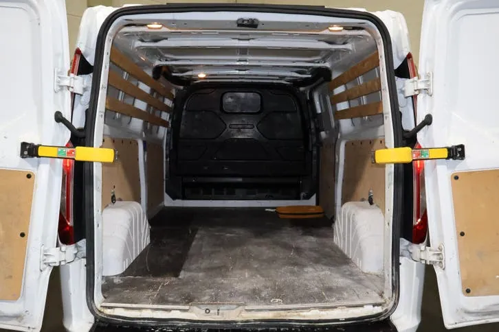 Ford Transit Custom 2022 photo 3
