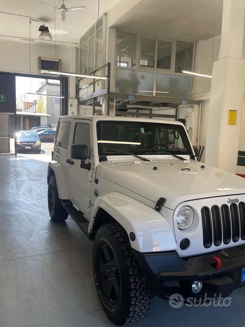 Jeep Wrangler 2012 photo 5