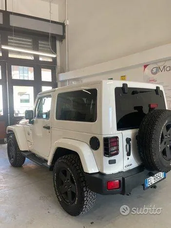 Jeep Wrangler 2012 photo 2