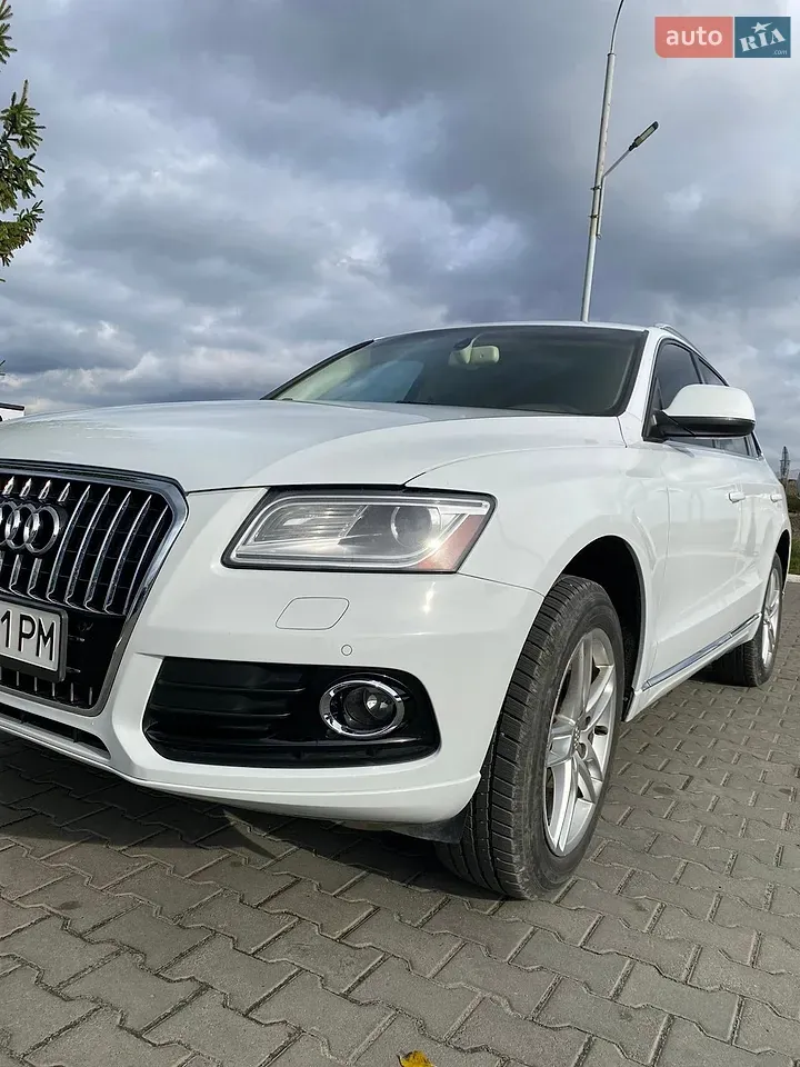Audi Q5 2012 photo 2