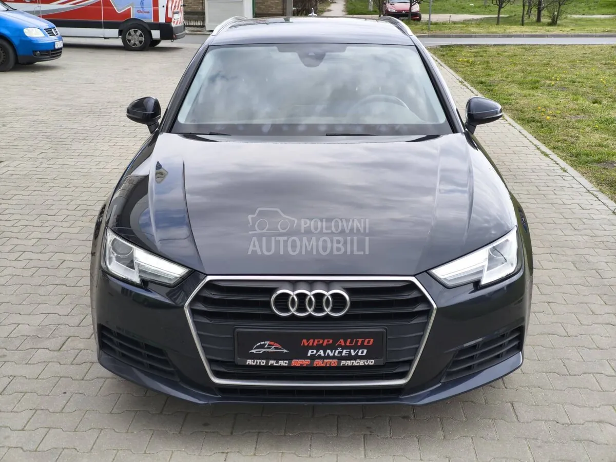 Audi A4 2018 photo 2