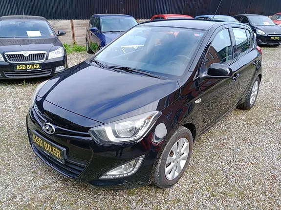 Hyundai I20 2014 photo 3