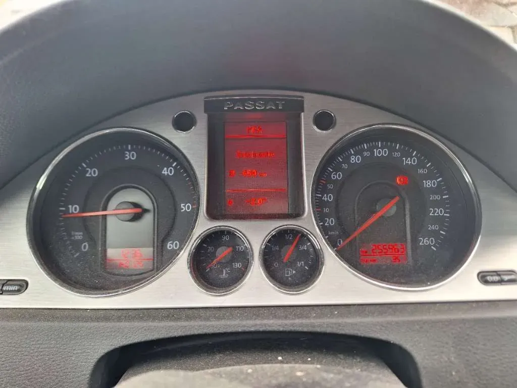 Volkswagen Passat 2007 photo 2