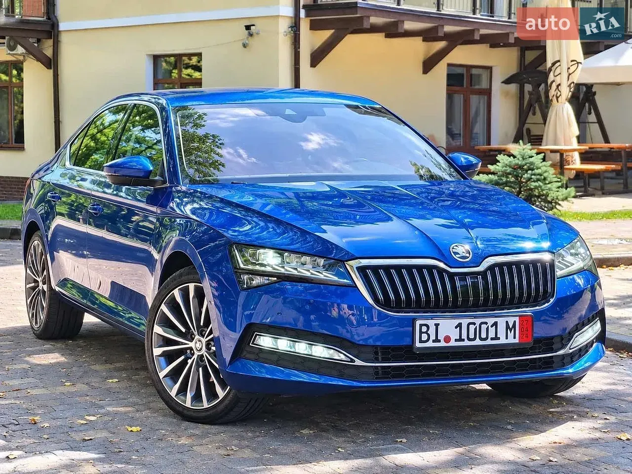 Skoda Superb 2021 photo 2