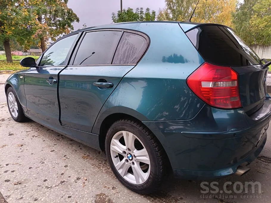 BMW 118D 2009 photo 5