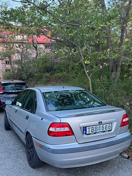 Volvo S40 2002 photo 2