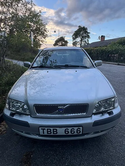 Volvo S40 2002 photo 4