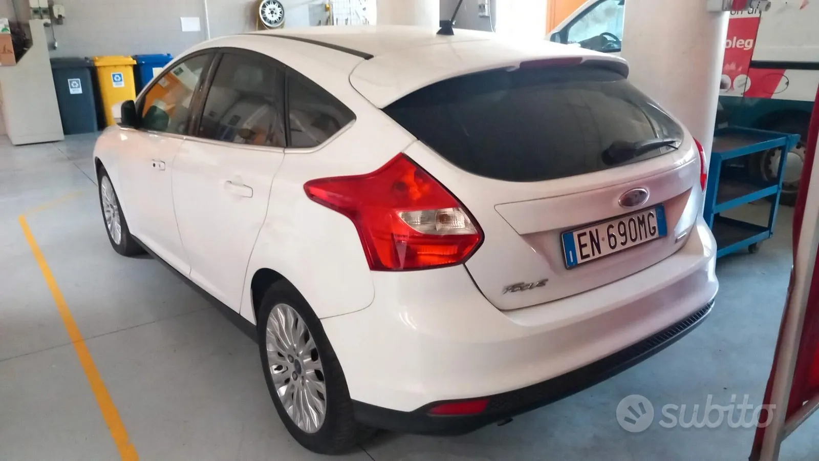 Ford Focus 2013 photo 2