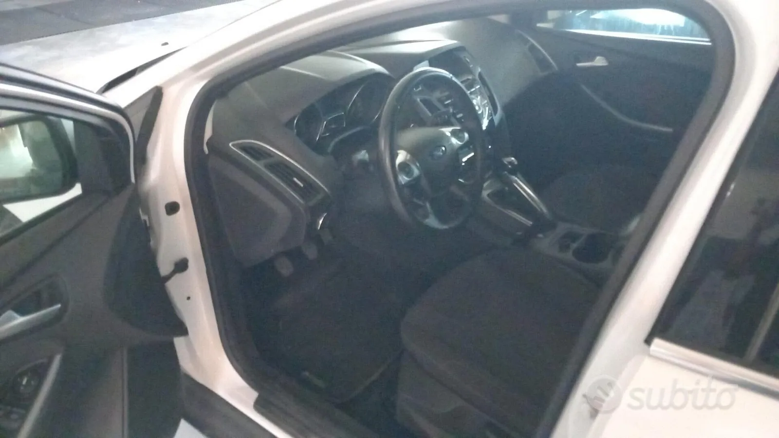 Ford Focus 2013 photo 3