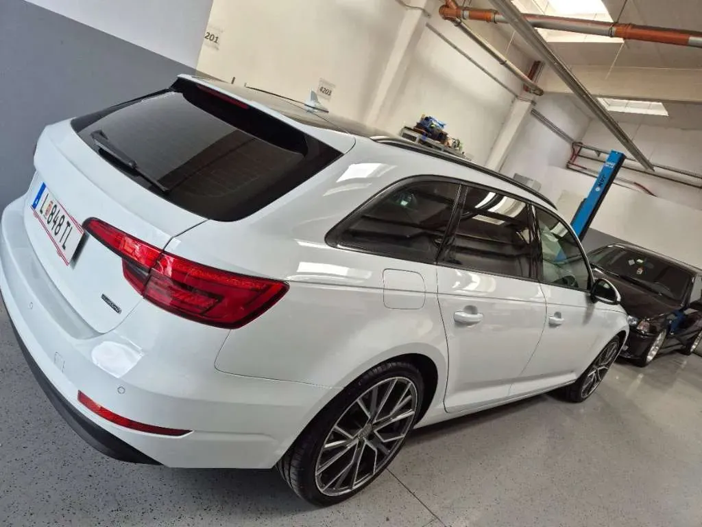 Audi A4 2016 photo 3