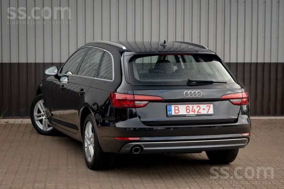 Audi A4 2016 photo 4