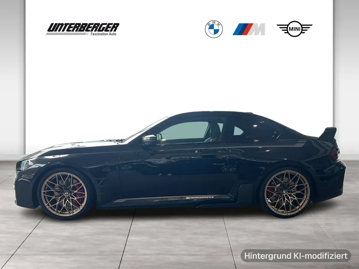 BMW 2 Series 2024 photo 3