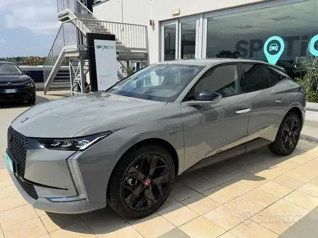 DS Automobiles Ds 4