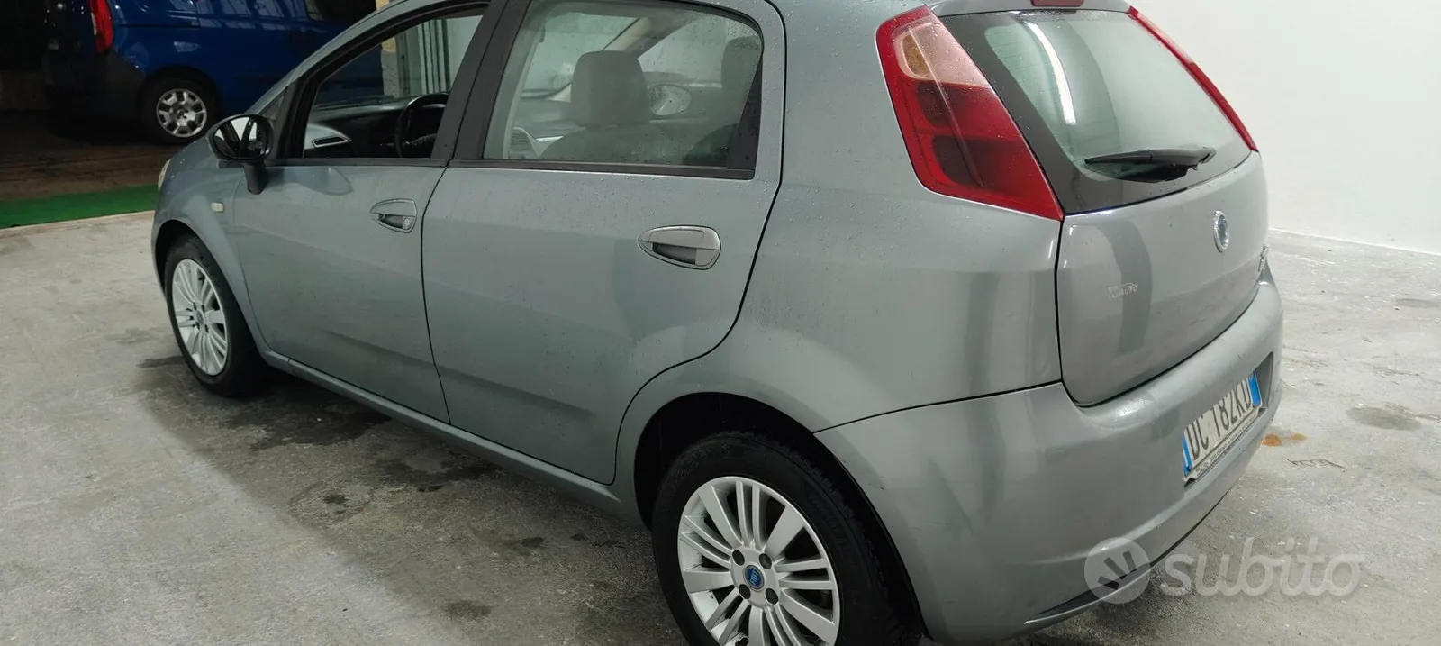 Fiat Grande Punto 2006 photo 4