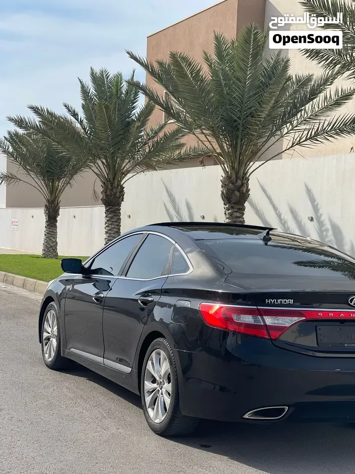 Hyundai Azera 2012 photo 3