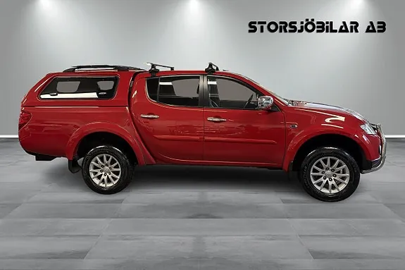 Mitsubishi L200 2014 photo 2