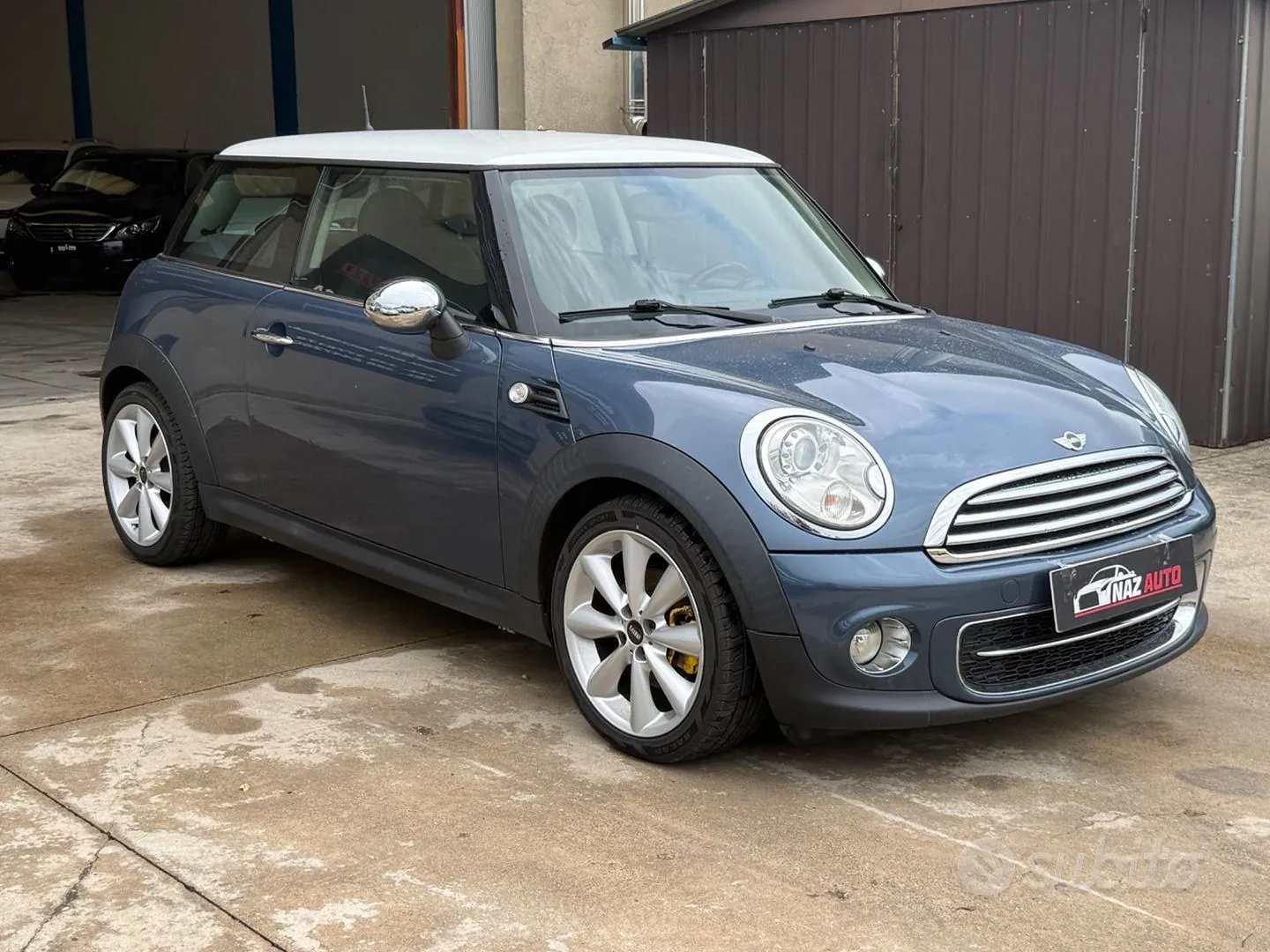Mini Mini Cooper D 2011 photo 2
